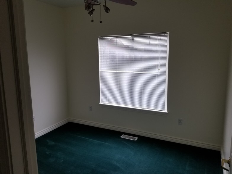 More Photos Of 893 24th St, Ogden Office For Lease