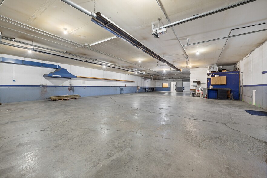More Photos Of 5629 Bob Ln, Black Hawk Warehouse For Sale