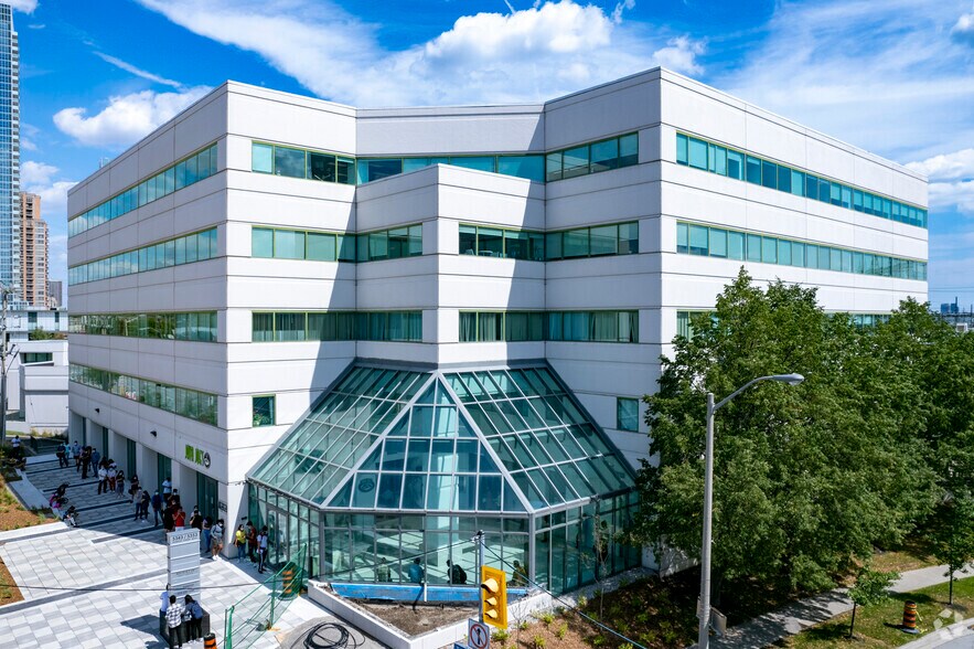 Primary Photo Of 5353 Dundas St W, Toronto Office For Lease