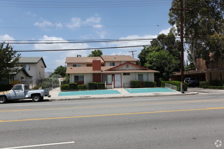 More Photos Of 22855 Vanowen St, West Hills Apartments For Sale