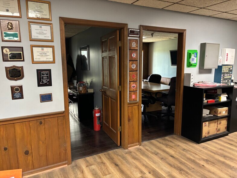 More Photos Of 1095 Development Dr, Tipton Industrial For Sale