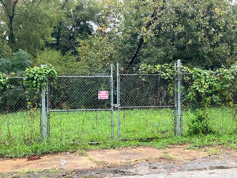 More Photos Of 1248 James St, Memphis Land For Sale