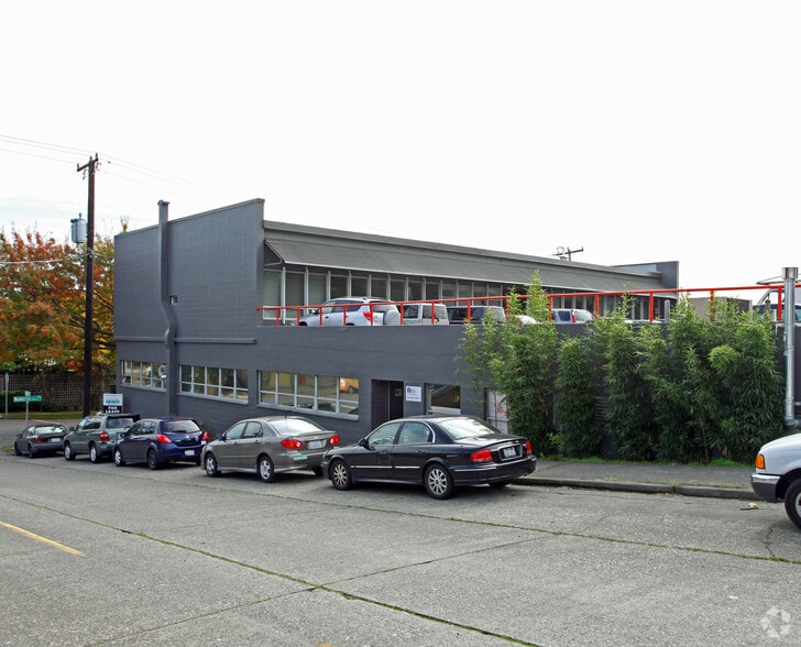 More Photos Of 3668 Albion Pl N, Seattle Office For Sale