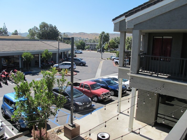 More Photos Of 14168 Poway Rd, Poway Unknown For Lease