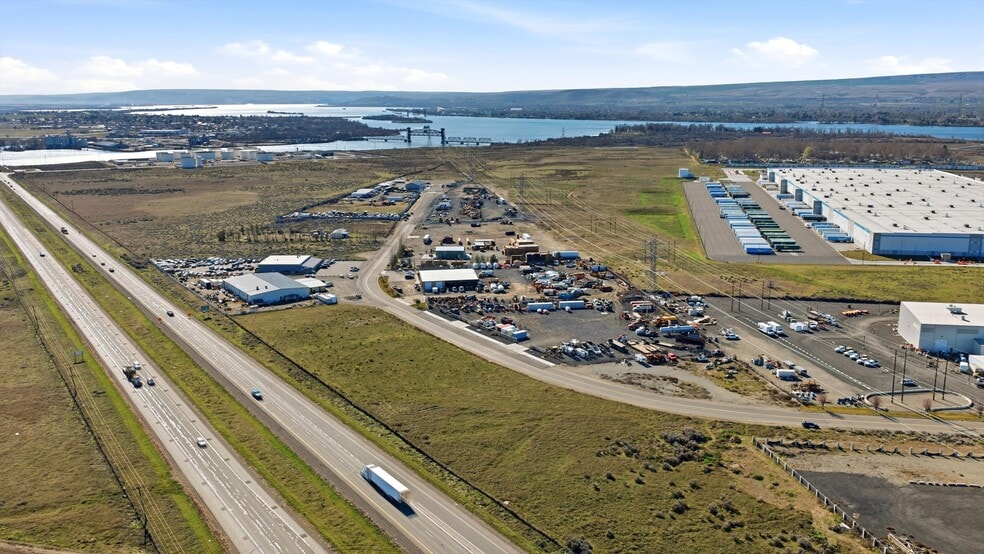 More Photos Of TBD East B Street, Pasco Land For Sale