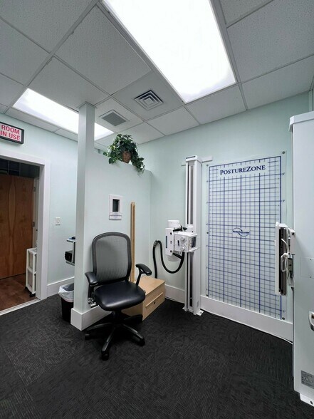 More Photos Of 1421 E Nine Mile Rd, Pensacola Medical For Lease