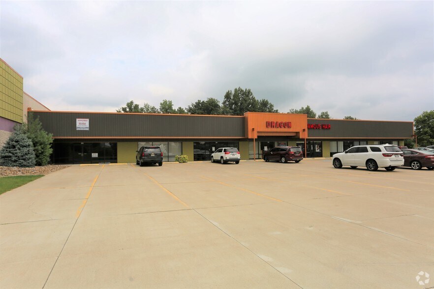 More Photos Of 102-114 Hedstrom Dr, Ashland Storefront Retail Office For Lease