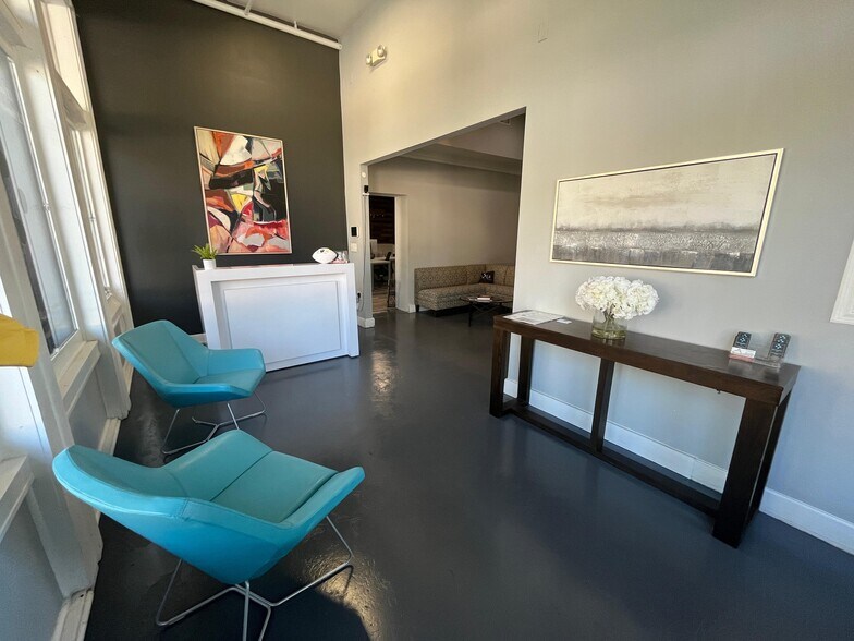 More Photos Of 1501-1505 E 9th Ave, Tampa Storefront For Lease