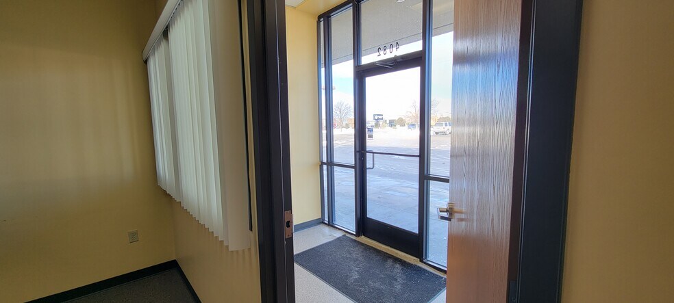 More Photos Of 4100-4130 Wilder Rd, Bay City Storefront For Lease