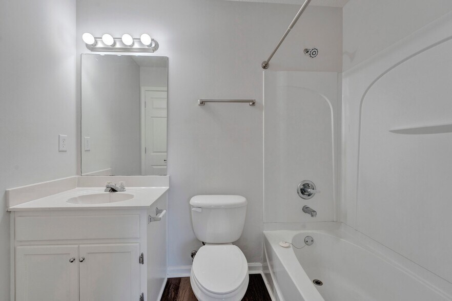 More Photos Of , Southaven Multifamily For Sale