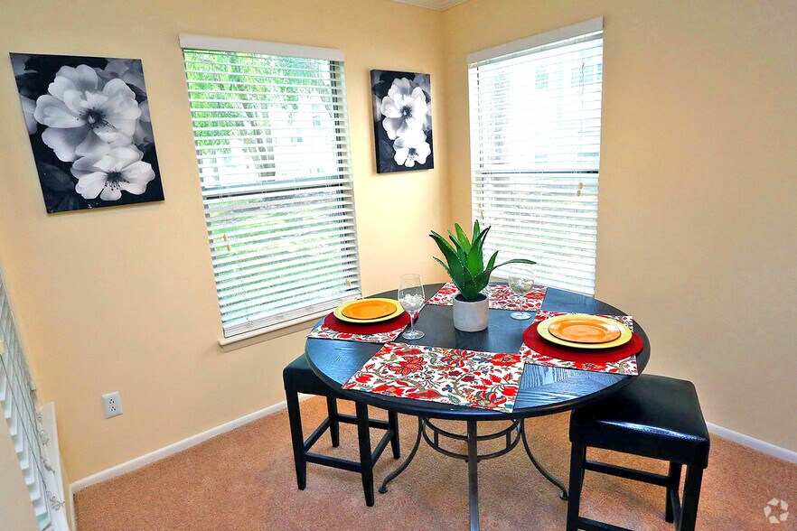 More Photos Of 3001 Reflections Way, Virginia Beach Apartments For Sale