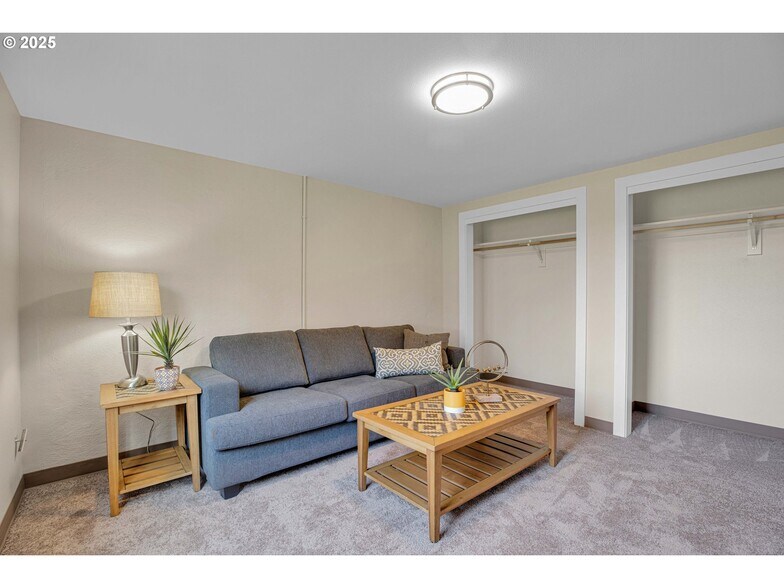 More Photos Of 11745 SW 70th Ave, Tigard Specialty For Sale