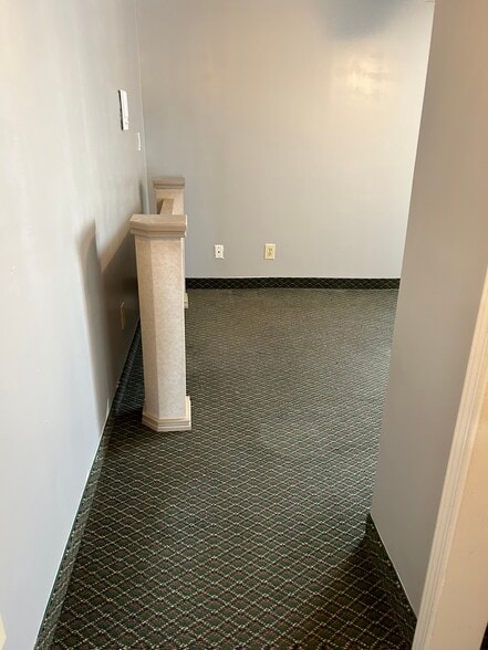 More Photos Of 3426 Fredericksburg Rd, San Antonio Hotel For Sale