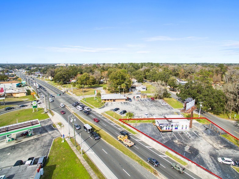 More Photos Of 2411 S Pine Ave, Ocala Storefront Retail Office For Sale