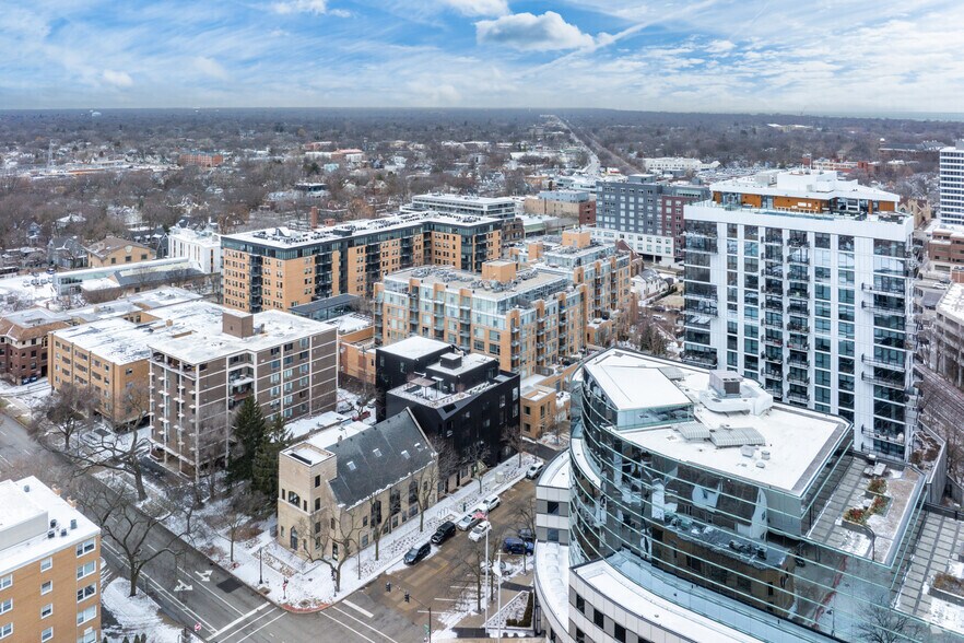 More Photos Of 1720-1740 Oak Ave, Evanston Apartments For Sale