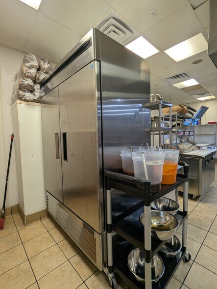 More Photos Of 954 E Altamonte Dr, Altamonte Springs Restaurant For Sale
