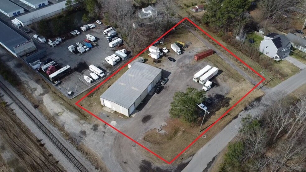 More Photos Of 3032 Gum Ct, Chesapeake Service For Lease