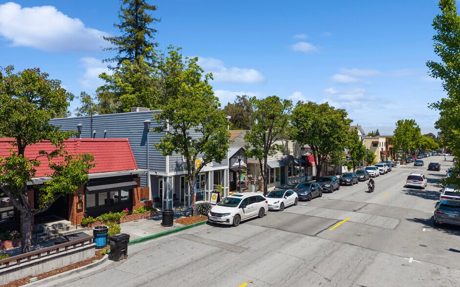 More Photos Of , Saratoga General Retail For Sale