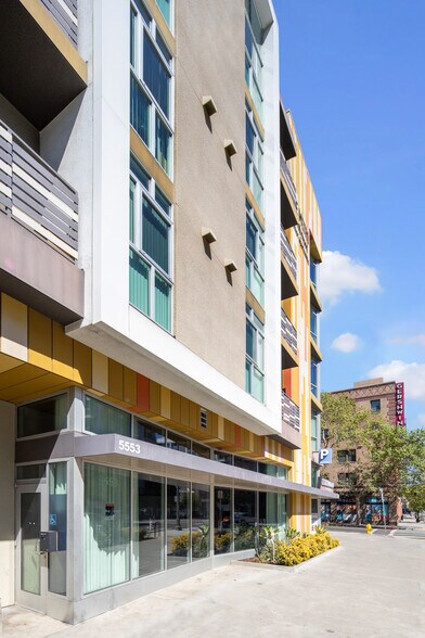 More Photos Of 5555-5557 Hollywood Blvd, Los Angeles Apartments For Lease