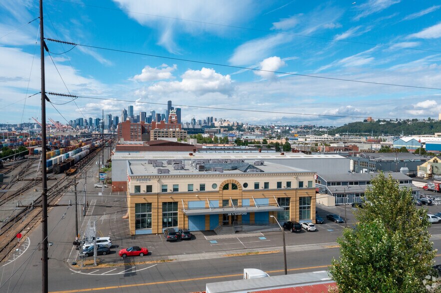 More Photos Of 66 S Hanford St, Seattle Showroom For Lease