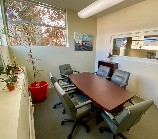 More Photos Of 2831-2849 7th St, Berkeley Office For Sale