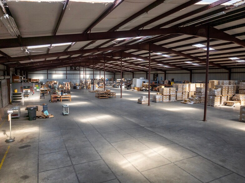 More Photos Of 4475 Union Rd, Tifton Warehouse For Sale