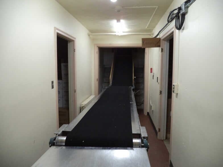 More Photos Of 25 Library St, Hudson Religious Facility For Sale