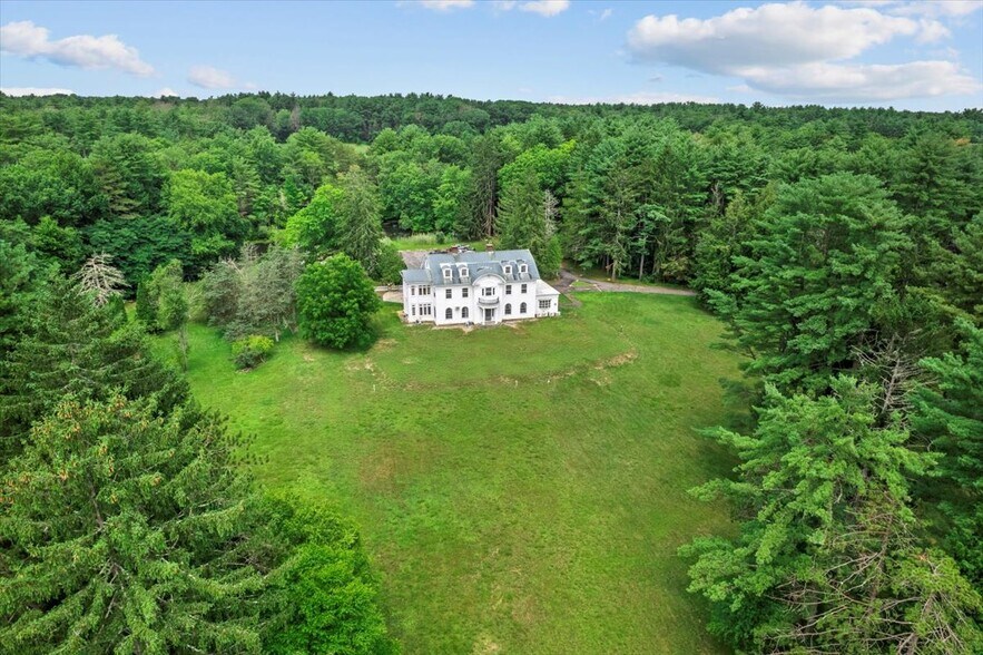 More Photos Of 2255 Ballston Ave, Saratoga Springs Restaurant For Sale