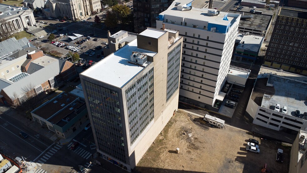 More Photos Of 147 Jefferson Ave, Memphis Office Residential For Sale