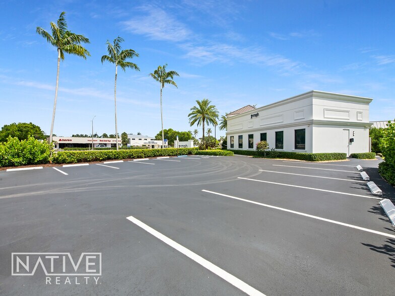 More Photos Of 6199 N Federal Hwy, Boca Raton Freestanding For Sale