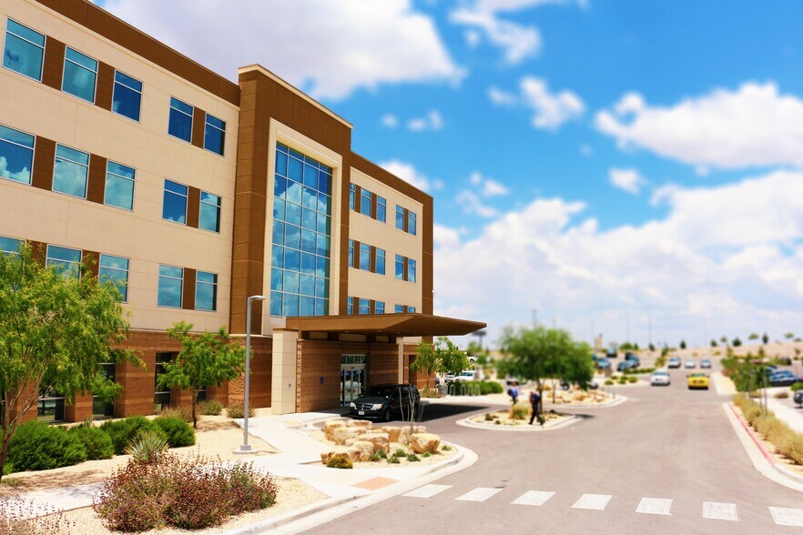 More Photos Of 2000 Transmountain Rd, El Paso Medical For Lease