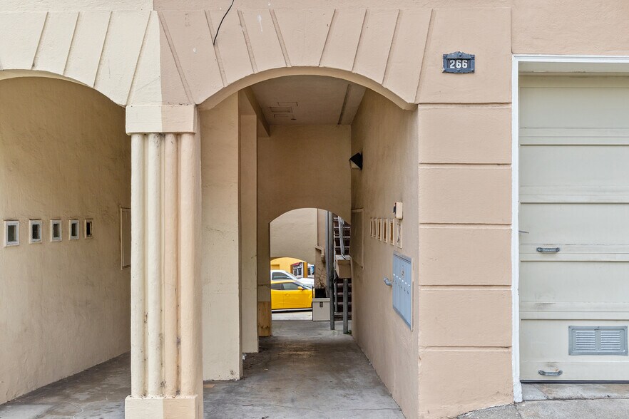 More Photos Of 266 Abbot Ave, Daly City Apartments For Sale