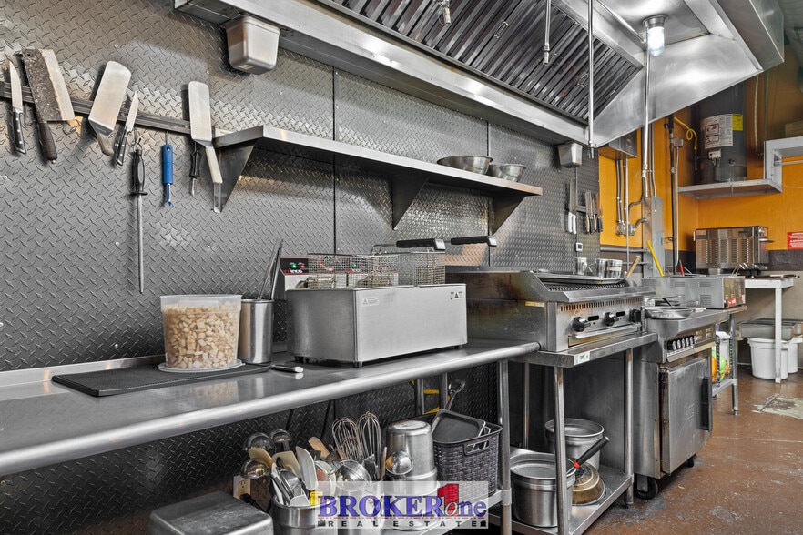 More Photos Of 120 E 3rd St, Lusk Restaurant For Sale