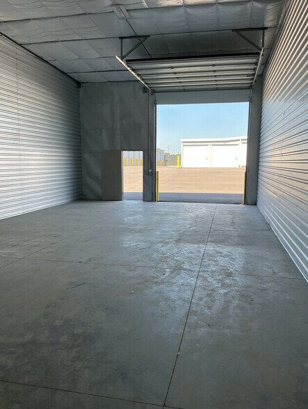 More Photos Of 19380 Webster st, Spring Hill Self Storage For Lease