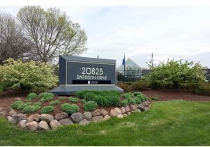 More Photos Of 20825 Swenson Dr, Waukesha Office For Sale