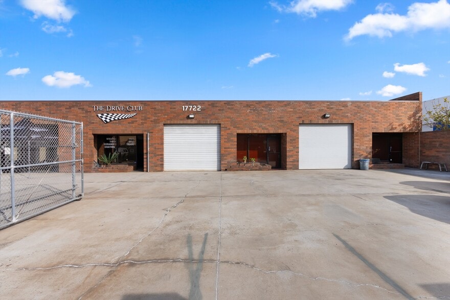 More Photos Of 17702-17722 Metzler Ln, Huntington Beach Service For Sale