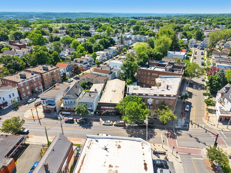More Photos Of 390 Delaware Ave, Albany Storefront Retail Office For Sale