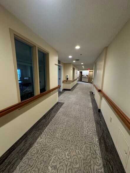 More Photos Of 725 Gibralter St, Norfolk Flex For Sale