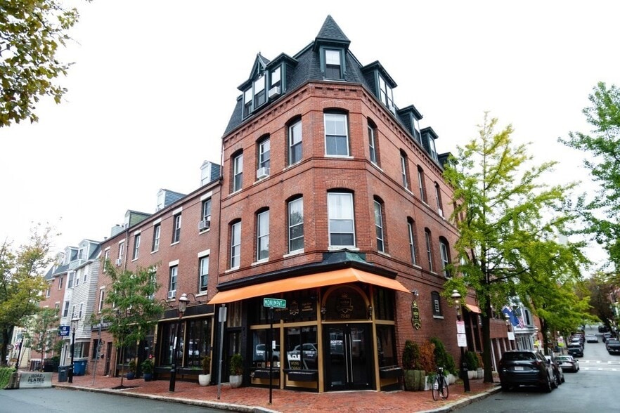 More Photos Of 83 Main St, Boston Restaurant For Lease