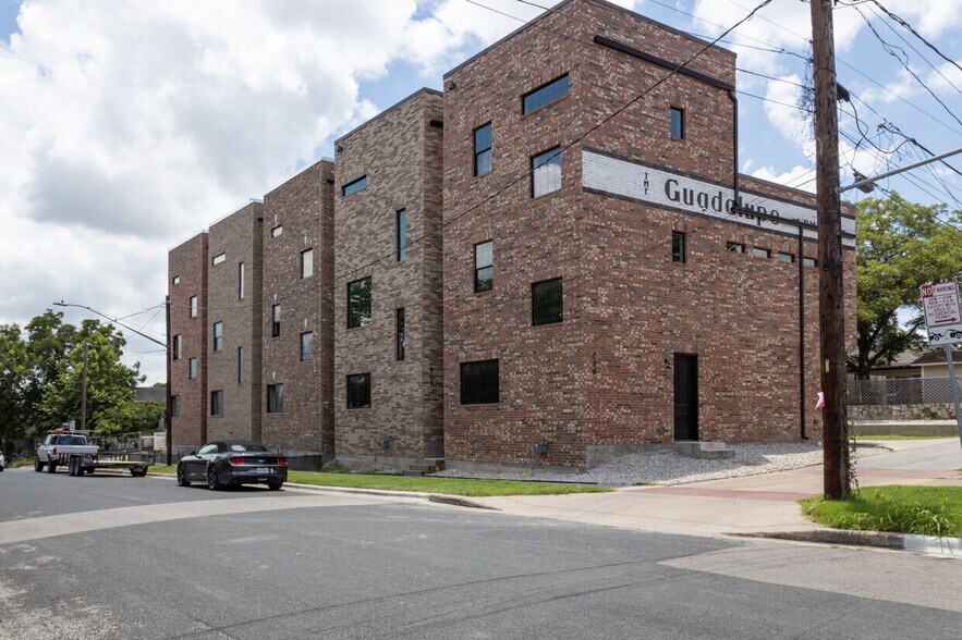 More Photos Of 800 Lydia St, Austin Unknown For Lease