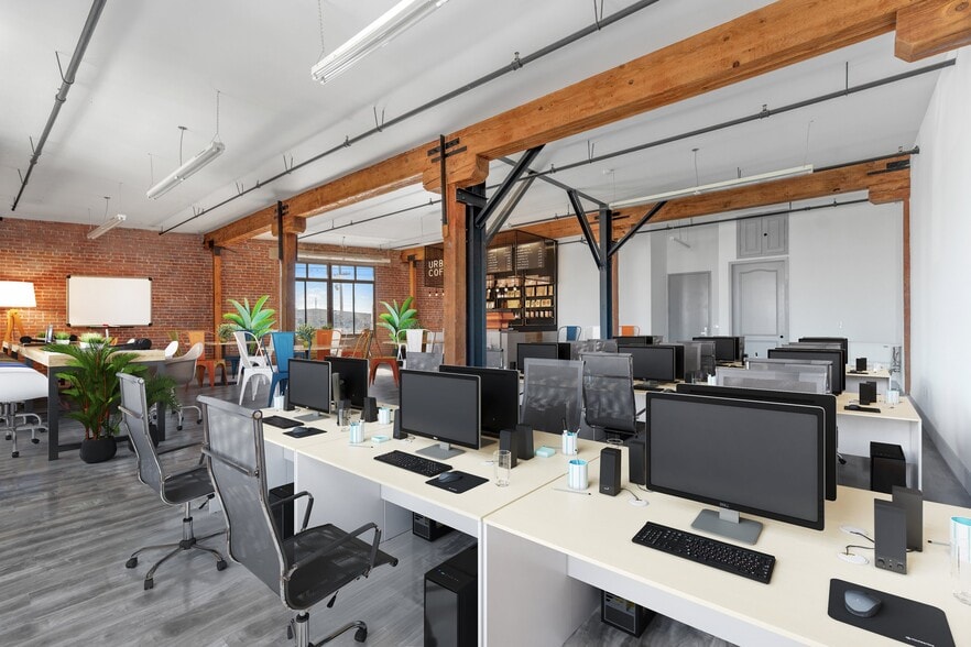 More Photos Of 2079 E 15th St, Los Angeles Flex For Lease