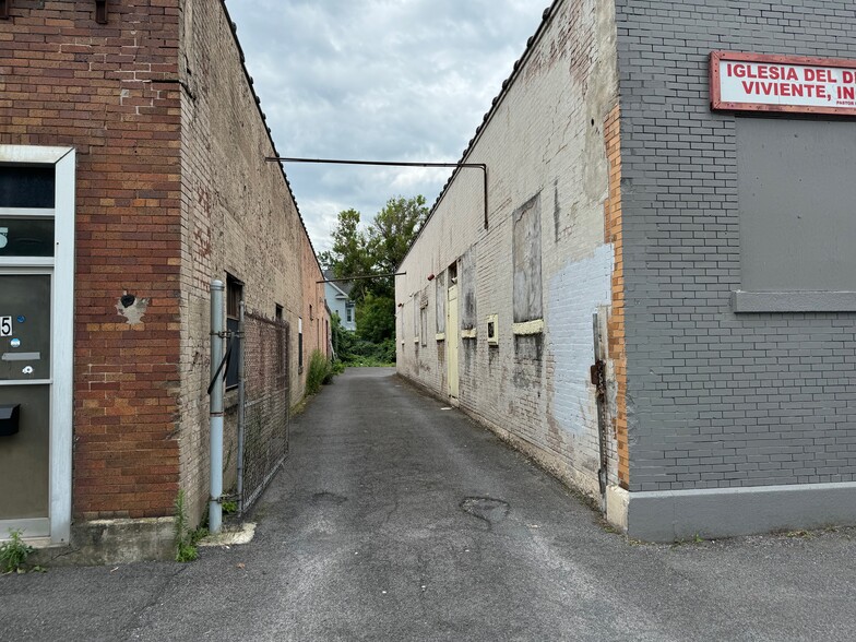 More Photos Of 701 S Geddes St, Syracuse General Retail For Sale