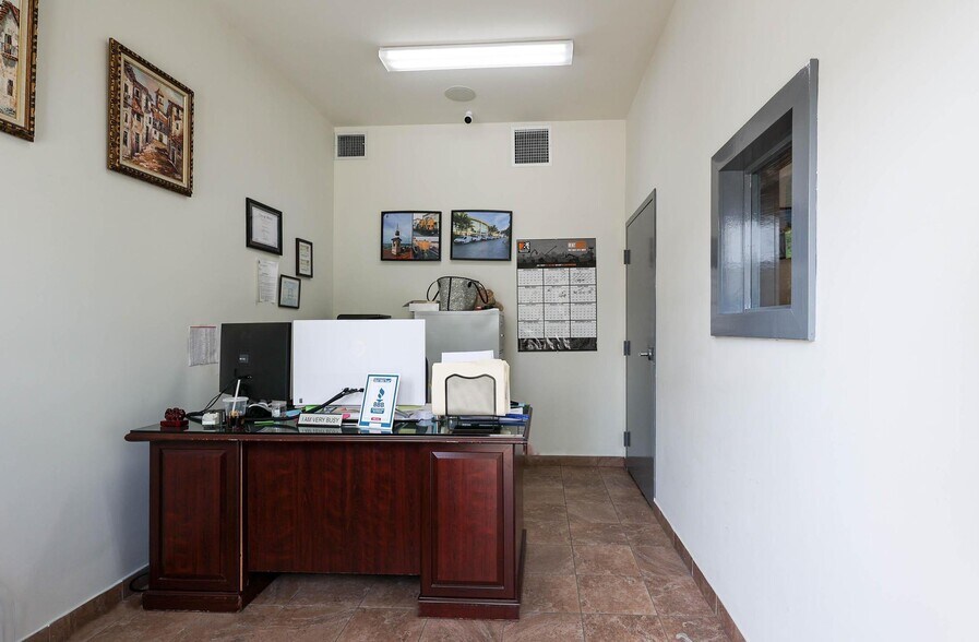 More Photos Of 13816 SW 142nd Ave, Miami Warehouse For Sale