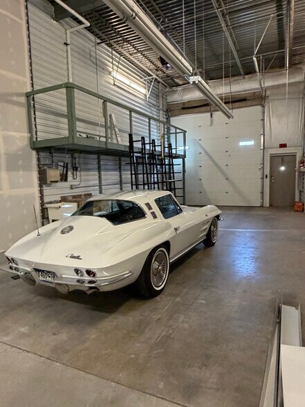 More Photos Of 9181 Commerce Center Cir, Highlands Ranch Self Storage For Sale