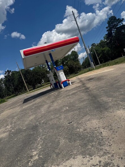 More Photos Of 9495 Waukeenah Hwy, Lamont Service Station For Sale