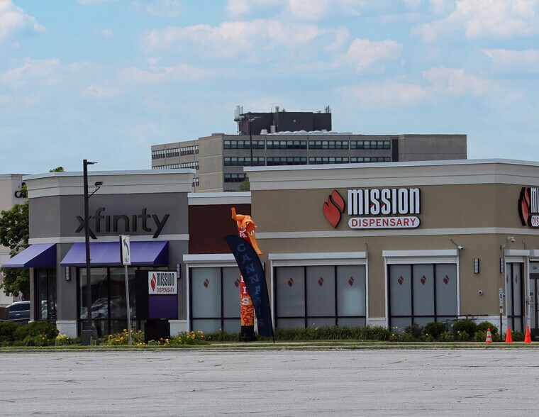 More Photos Of 1330 Torrence Ave, Calumet City Freestanding For Sale