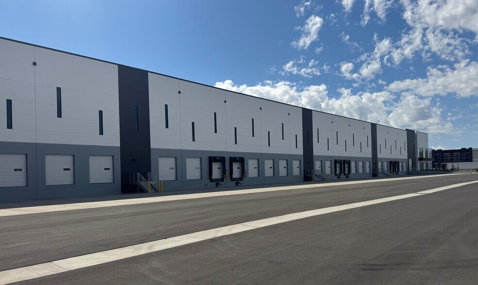 More Photos Of 1509 S Gustin Rd, Salt Lake City Warehouse For Lease