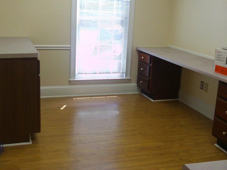 More Photos Of 3841 Holcomb Bridge Rd, Peachtree Corners Medical For Lease