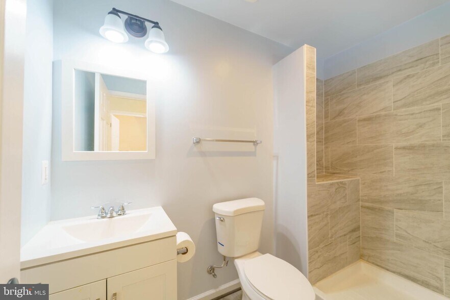 More Photos Of 1500 Ogden St NW, Washington Storefront Retail Residential For Sale