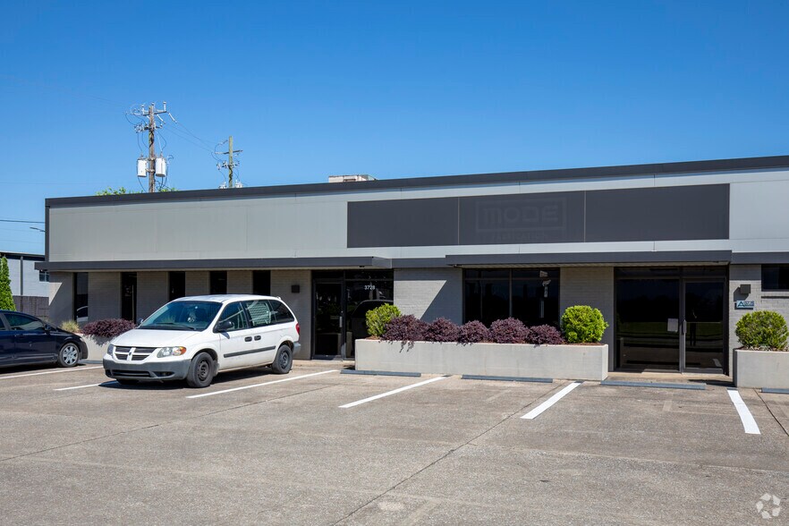 More Photos Of 401-419 37th St N, Birmingham Unknown For Lease